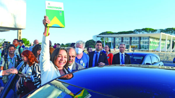 Relatora da CPI, Eliziane Gama