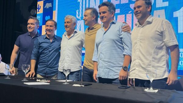 João Maia e lideranças do PP