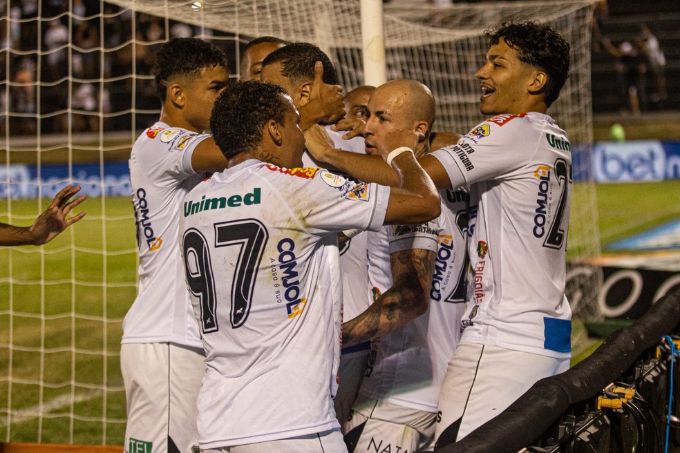 ABC venceu o Vila Nova em despedida da Série B — Foto: Rennê Carvalho/ABC