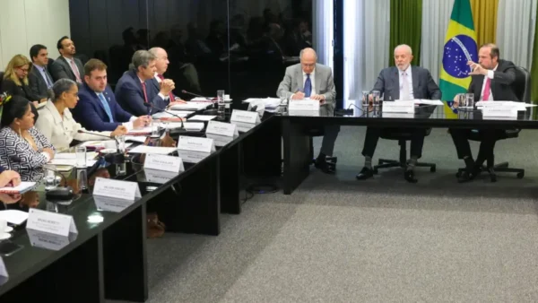 Governo discute aumento do biodiesel / Foto: Fábio Rodrigues - Agência