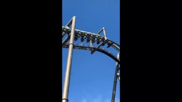montanha 2023 12 15T043444Z 1 LOP607915122023RP1 RTRMADP BASEIMAGE 960X540 JAPAN ROLLERCOASTER UGC