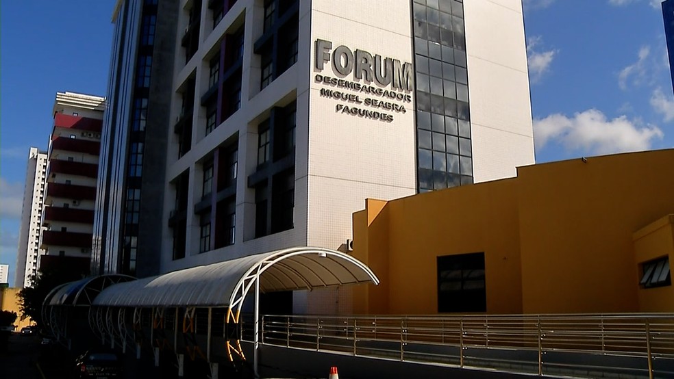 Depoimentos aconteceram no Fórum Miguel Seabra, me Natal — Foto: Reprodução/Inter TV Cabugi