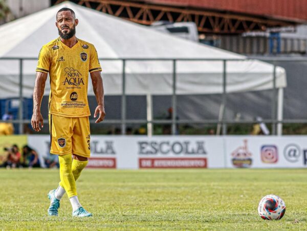 Thiago Spice, zagueiro de 38 anos e a experiência do Amazonas na Serie C — Foto: Arquivo pessoal