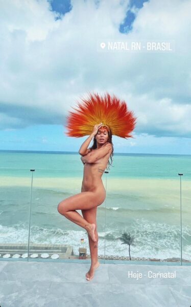 Anitta posta foto nua horas antes de puxar bloco no Carnatal — Foto: Foto: Reprodução/Redes sociais
