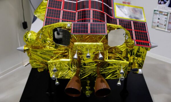 Modelo miniatura da Smart Lander for Investigating Moon (Slim) em Sagamihara, sul de Tóquio 19/1/2024 REUTERS/Kim Kyung-Hoon