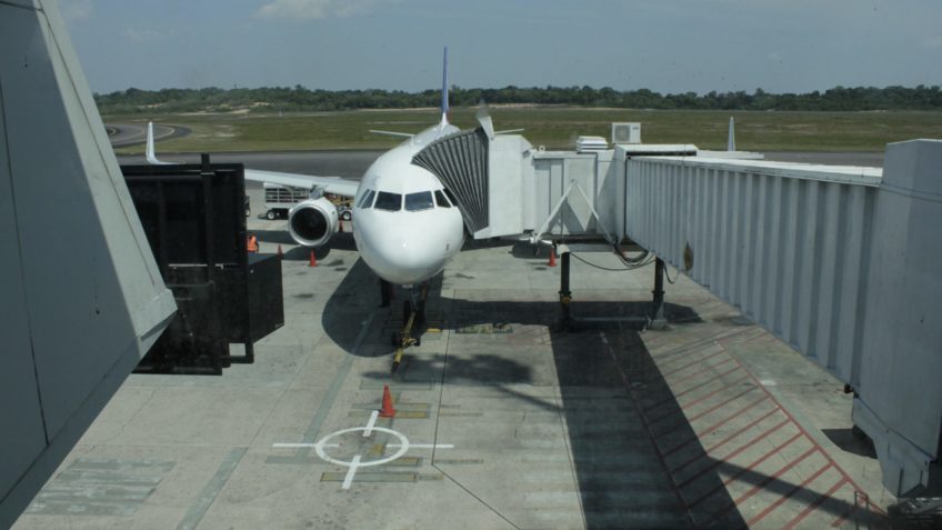 Avião no Aeroporto de Manaus