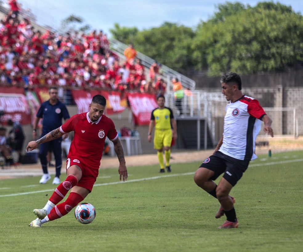 América-RN e Santa Cruz de Natal empatam em estreia pelo Campeonato Potiguar — Foto: Alexandre Lago