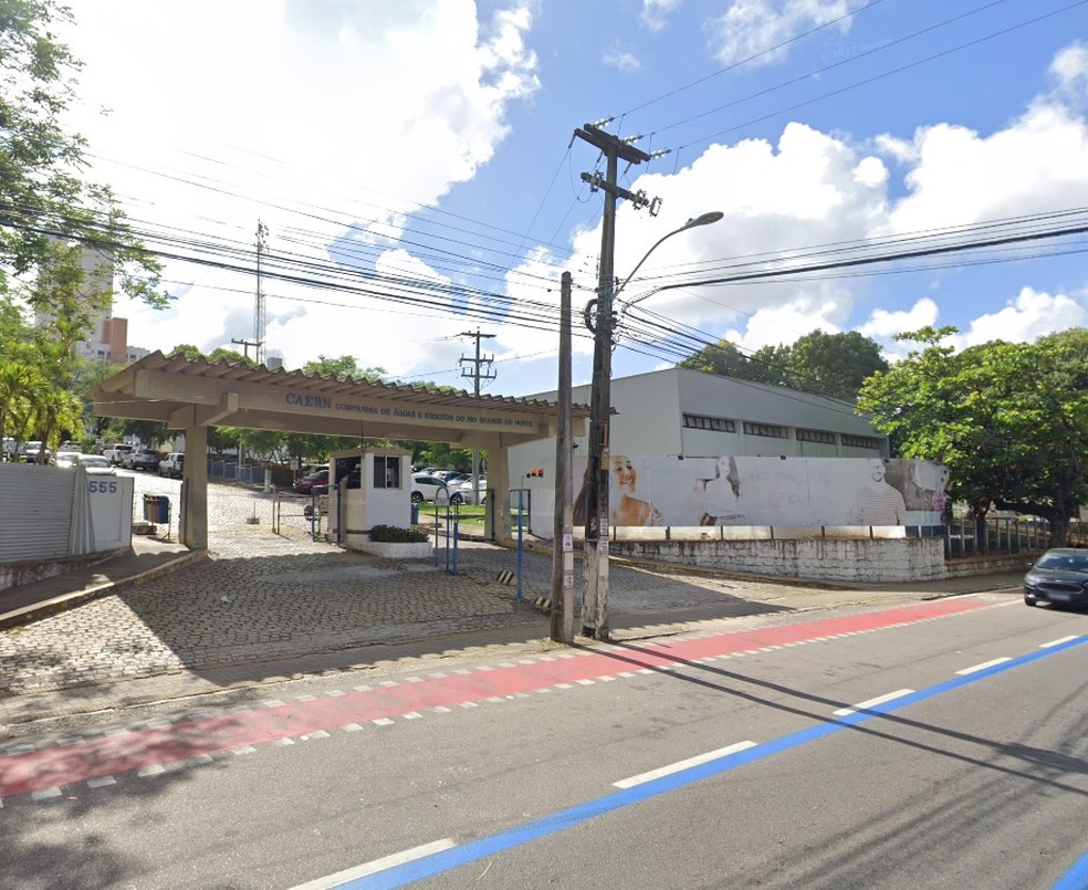 Companhia de Águas e Esgotos do Rio Grande do Norte (Caern) — Foto: Google Street View