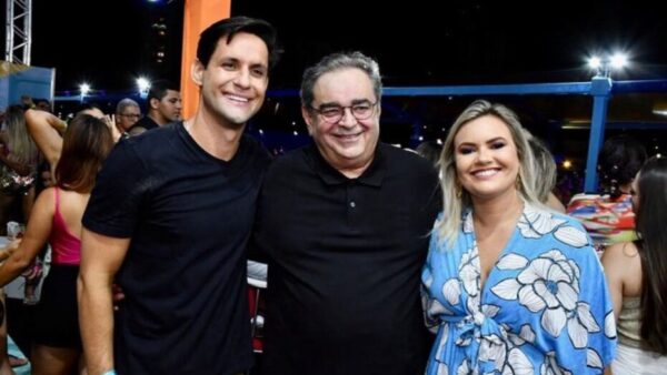 Alvaro, Joana e Rafael no Carnatal. Foto: Reprodução