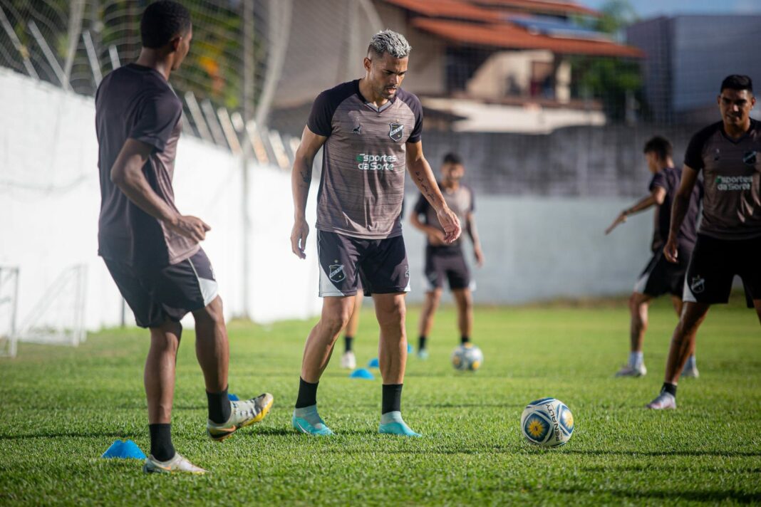 Copa do Nordeste: ABC X Sousa/PB vão para o intervalo empatados em 0 a 0 | Foto: Rennê Carvalho/ABC F.C.