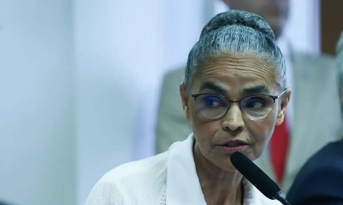 Brasília (DF)27/11/ 2023  Ministra do Meio Ambiente e Mudança do Clima, Marina Silva participa audiência pública na CPI do Senado que investiga a atuação das organizações não governamentais (ONGs) no Norte do país.  Foto Lula Marques/ Agência Brasil