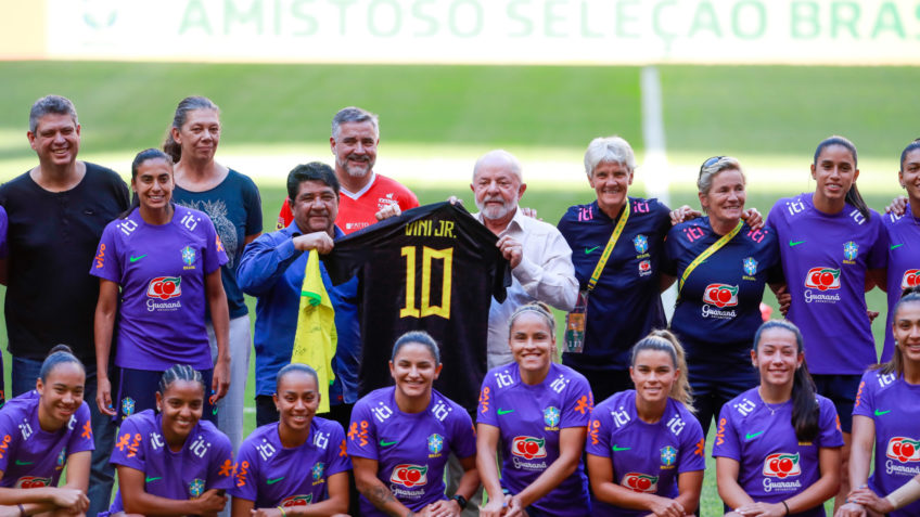 Lula no Mané Garrincha