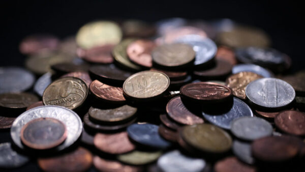 Moedas do real empilhadas