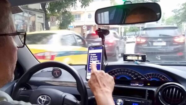 Motorista por aplicativo