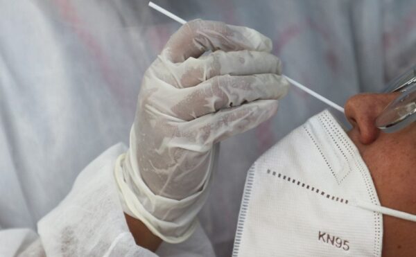 Teste de Covid RT-PCR — Foto: Divulgação