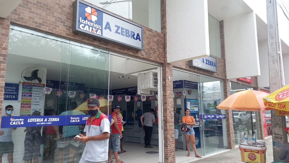 Lotérica em Mossoró chegou ao seu terceiro prêmio milionário em nove anos — Foto: Iara Nóbrega/Inter TV Costa Branca