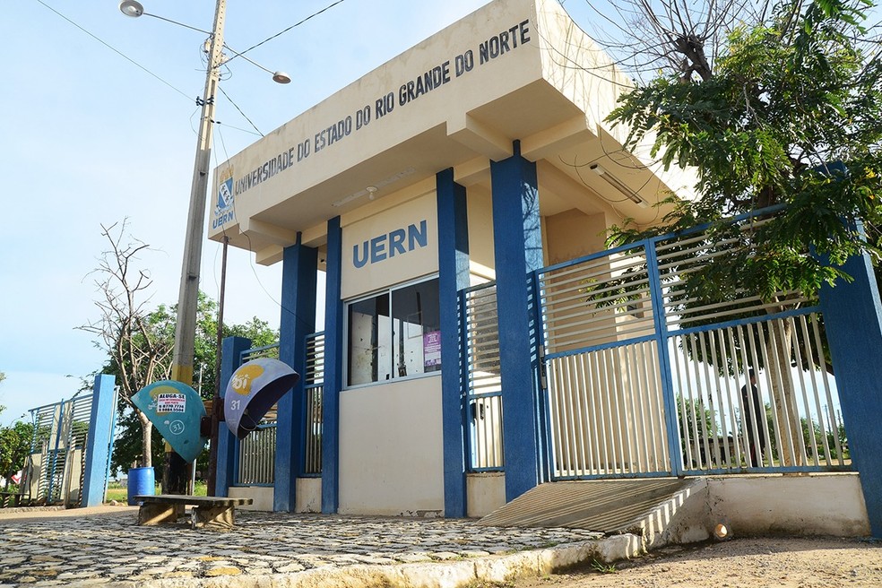 Universidade Estadual do Rio Grande do Norte (UERN) sede fachada campus campi — Foto: Wilson Moreno