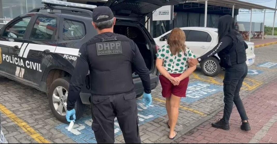 Mulher é presa suspeita de mandar matar marido na Grande Natal | Foto: Divulgação