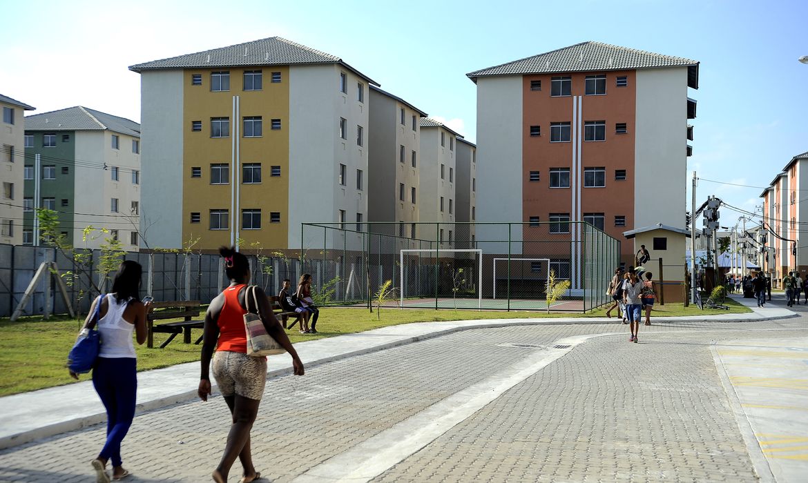 Rio de Janeiro - Imóveis do programa Minha Casa Minha Vida nos condomínios Mikonos e Santorini, em Santa Cruz (Fernando Frazão/Agência Brasil)