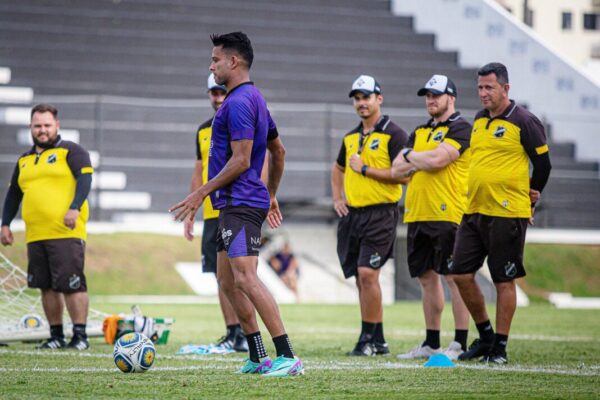 ABC encara o Potiguar no Frasqueirão
