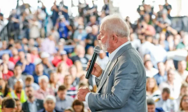 02.02.2024 - Presidente da República, Luiz Inácio Lula da Silva, durante cerimônia em comemoração aos 132 anos do Porto de Santos e Anúncio de Investimentos no Túnel Submerso Santos-Guarujá.
Presidência da Autoridade Portuária de Santos- SP. Foto: Ricardo Stuckert / PR