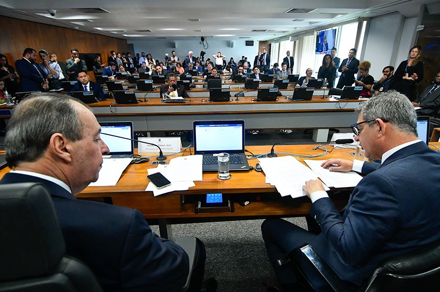 Bancada:
senador Rodrigo Cunha (Podemos-AL);
senador Dr. Hiran (PP-RR).