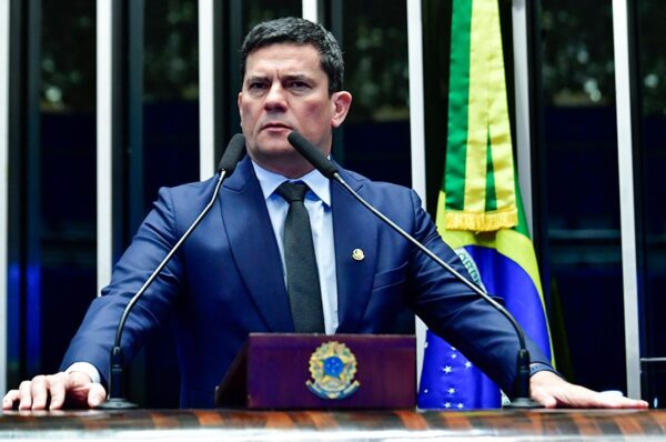 Em discurso, à tribuna, senador Sergio Moro (União-PR).