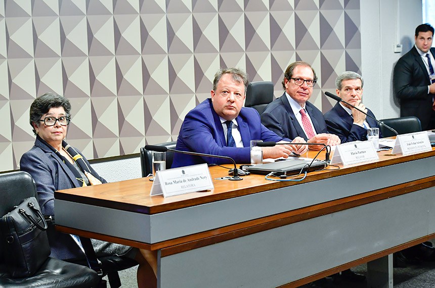 Mesa:
relatora da CJCODCIVIL, desembargadora aposentada do Tribunal de Justiça de São Paulo (TJSP), Rosa Maria de Andrade Nery;
relator da CJCODCIVIL, professor da Escola Superior de Advocacia da Ordem dos Advogados do Brasil – São Paulo (ESAOABSP), Flávio Tartuce;
presidente da CJCODCIVIL, ministro do Superior Tribunal de Justiça (STJ), Luis Felipe Salomão;
vice-presidente da CJCODCIVIL, ministro do Superior Tribunal de Justiça (STJ), Marco Aurélio Bellizze.