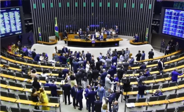 Congresso abre trabalhos em 2024 com mensagem de Lula | Foto: Zeca Ribeiro/Câmara dos Deputados