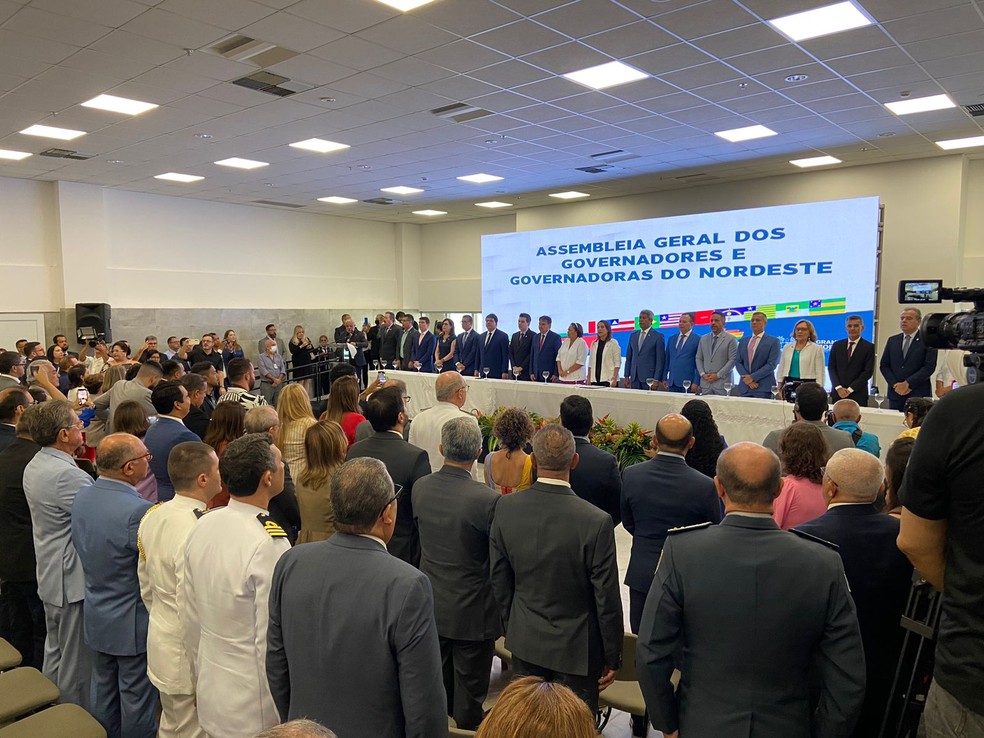 Fátima Bezerra (PT) toma posse como presidente do Consórcio Nordeste — Foto: Júlia Galvão