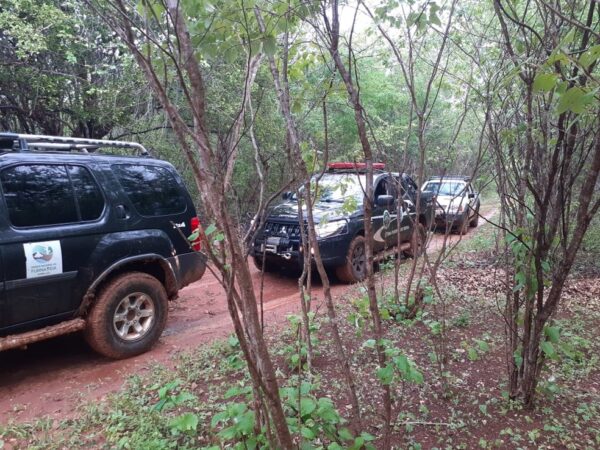 Policiais fizeram buscas por fugitivos da Penitenciária Federal de Mossoró no Parque Nacional Furna Feia — Foto: Divulgação