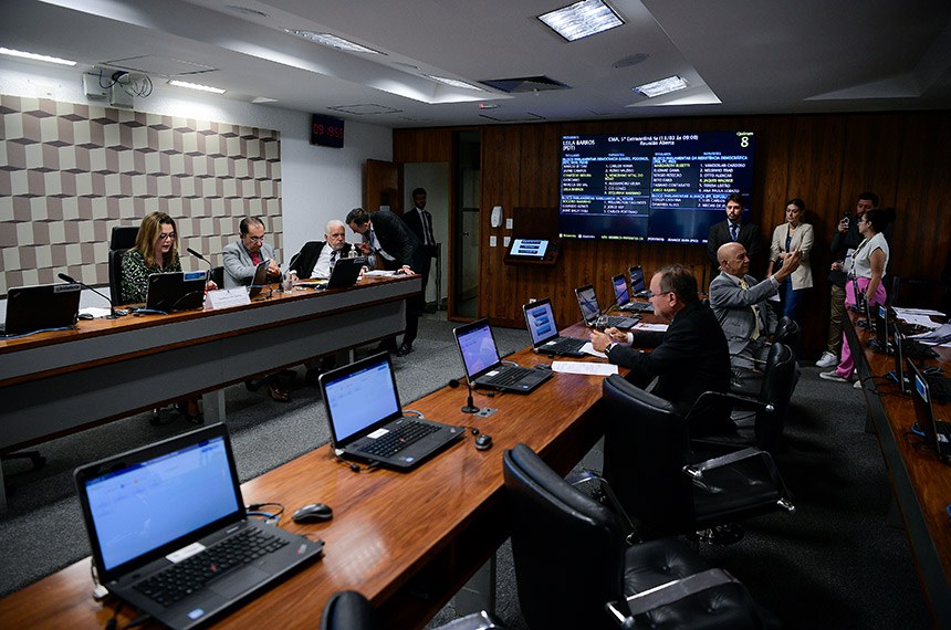 Bancada:
senador Zequinha Marinho (Podemos-PA);
senador Confúcio Moura (MDB-RO).