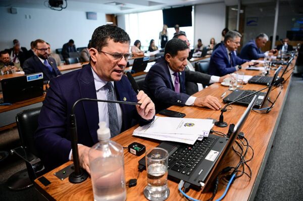 Bancada:
senador Sergio Moro (União-PR);
senador Hamilton Mourão (Republicanos-RS);
senador Flávio Bolsonaro (PL-RJ);
senador Alessandro Vieira (MDB-SE);
senador Eduardo Girão (Novo-CE).
