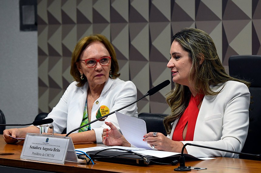 Mesa:
procuradora Especial da Mulher, senadora Zenaide Maia (PSD-RN);
presidente da CMCVM, senadora Augusta Brito (PT-CE).
