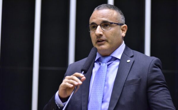 Discussão e votação de propostas. Dep. Delegado Palumbo(MDB - SP)