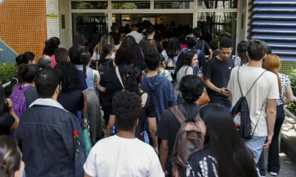 Informação estará disponível no aplicativo Jornada do Estudante | Foto: Paulo Pinto/Agência Brasil