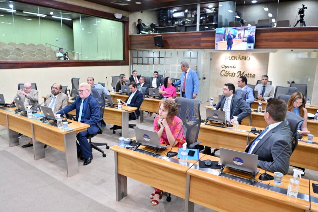 Oposição barra homenagem ao MST no plenário da ALRN
