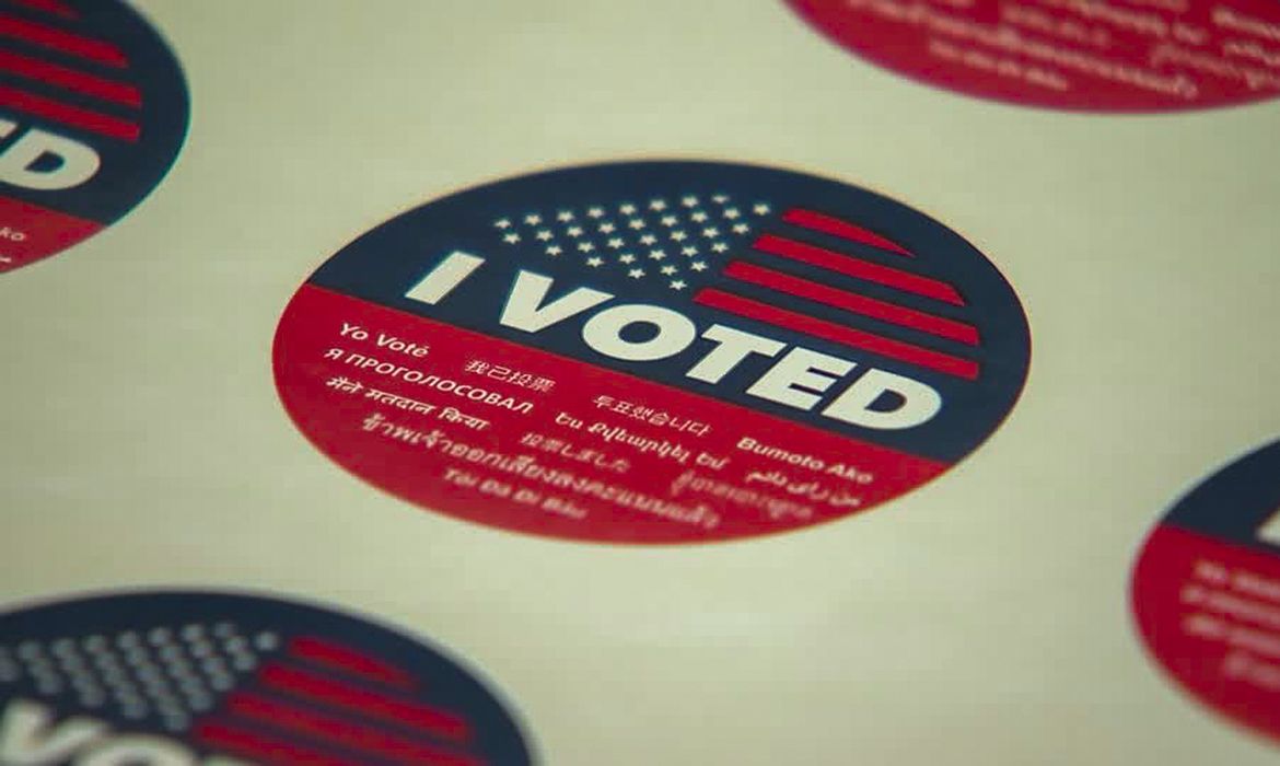 5713WD-USA-ELECTION_CALIFORNIA_VOTERS_O_
Frame Reuters