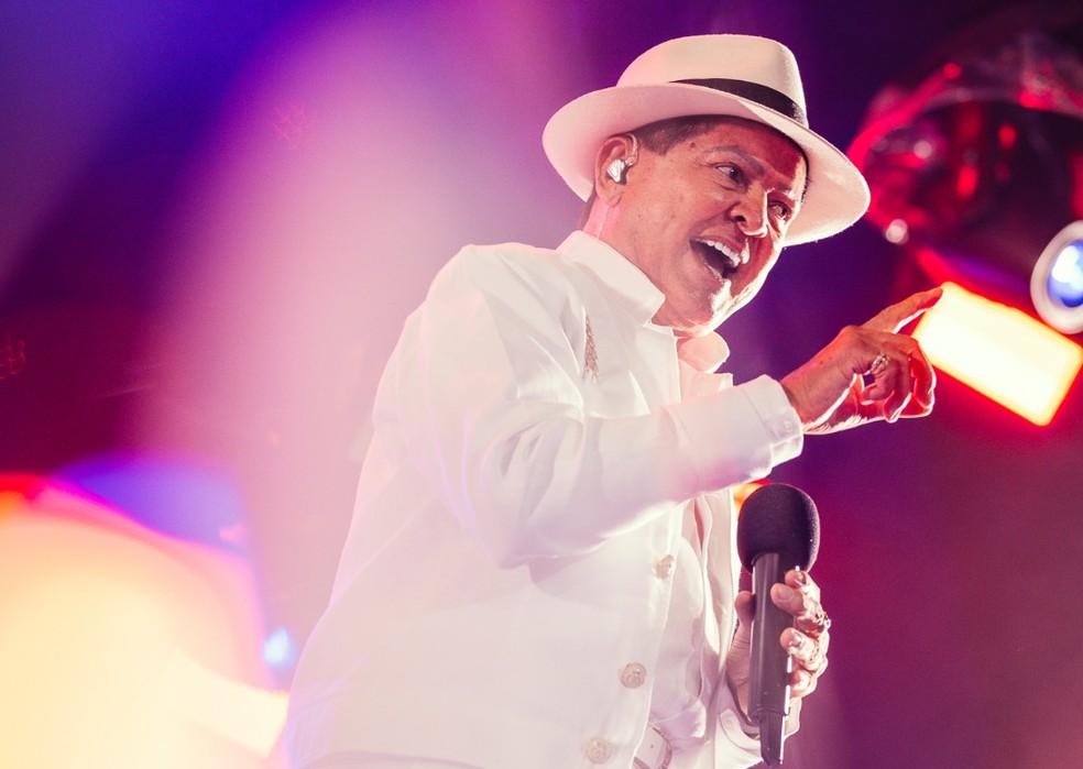 Alcymar Monteiro se apresenta no Festival Forrozar, em Natal — Foto: Caio Cads/Divulgação