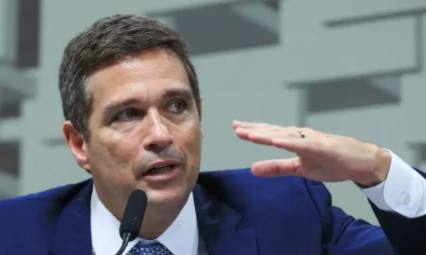 Ao elencar possíveis impulsionadores do PIB potencial, ele citou diminuição nos prazos de abertura de empresas, flexibilidade nas contratações após a reforma trabalhista | Foto: Foto Lula Marques/ Agência Brasil