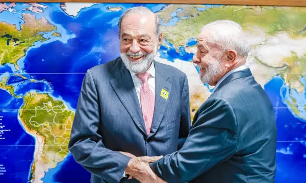 Brasília (DF), 19.04.2024 - Presidente da República, Luiz Inácio Lula da Silva, se reúne com o Fundador e Controlador do Grupo América Móvil (AMX), Carlos Slim, no Palácio do Planalto. Foto: Ricardo Stuckert/PR