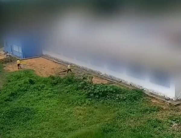 Presos fugindo da penitenciária na Grande Natal — Foto: Divulgação/Seap