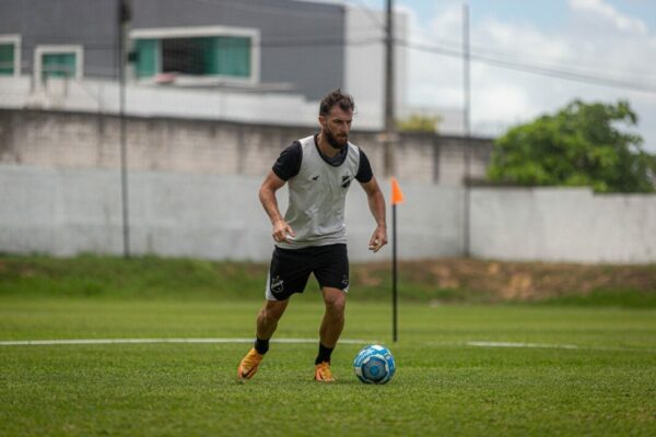 Diego Jardel está confiante de que o ABC poderá apresentar um rendimento melhor no Estadual