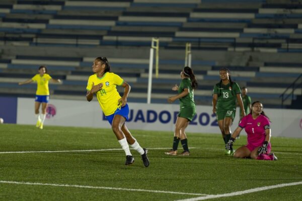 Gisele Silva volta a ser convocada para a seleção brasileira sub-20 — Foto: Fabio Souza/CBF