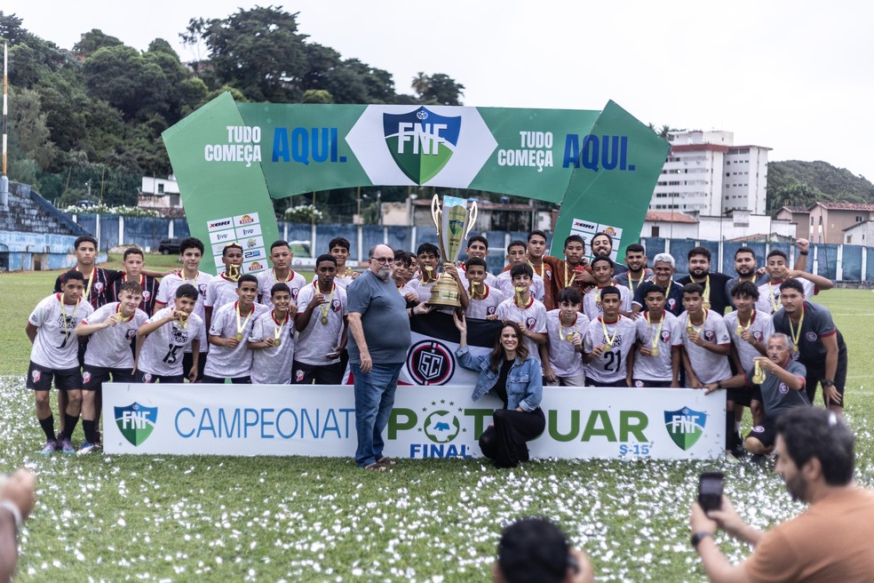 Santa Cruz de Natal conquista título inédito do Campeonato Potiguar Sub-15 — Foto: @Tyronemft