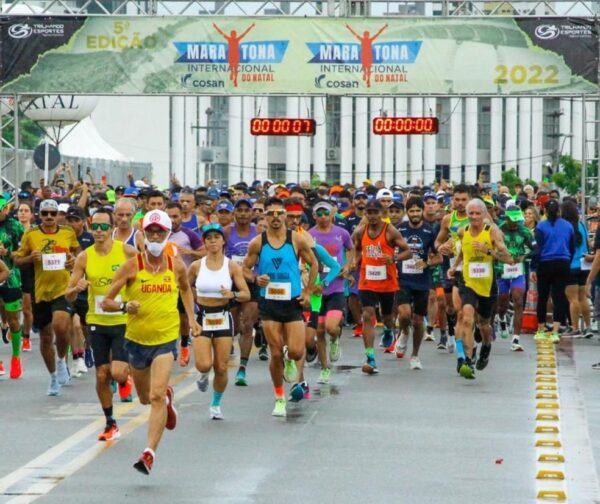 Maratona Internacional da Cidade do Natal tem largada na Arena das Dunas — Foto: Divulgação