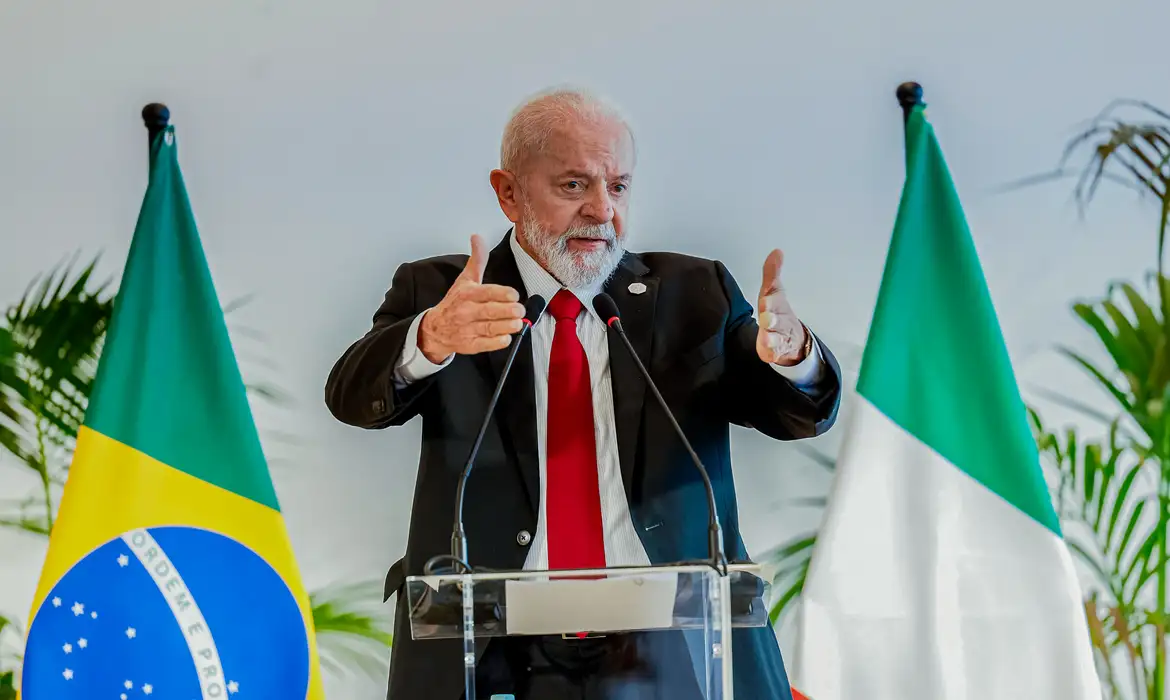 Itália15.06.2024 - Presidente da República, Luiz Inácio Lula da Silva, durante Entrevista coletiva à imprensa, no Hotel Scoglio degli Achei. Carovigno – Itália
Foto: Ricardo Stuckert / PR