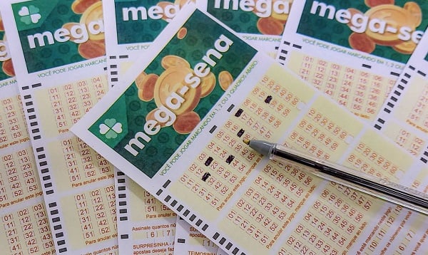 Mega-Sena acumula e prêmio chega a R$ 51 milhões | Foto: Rafa Neddermeyer/Agência Brasil