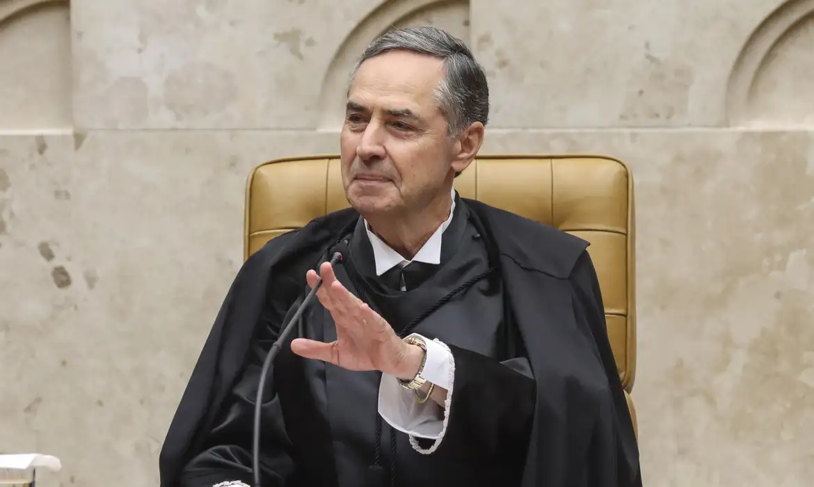 Brasília (DF), 28/09/2023, O ministro da Justiça, Flavio Dino, durante a cerimônia de posse do ministro Luís Roberto Barroso, no cargo de presidente do Supremo Tribunal Federal (STF). Foto: Valter Campanato/Agência Brasil