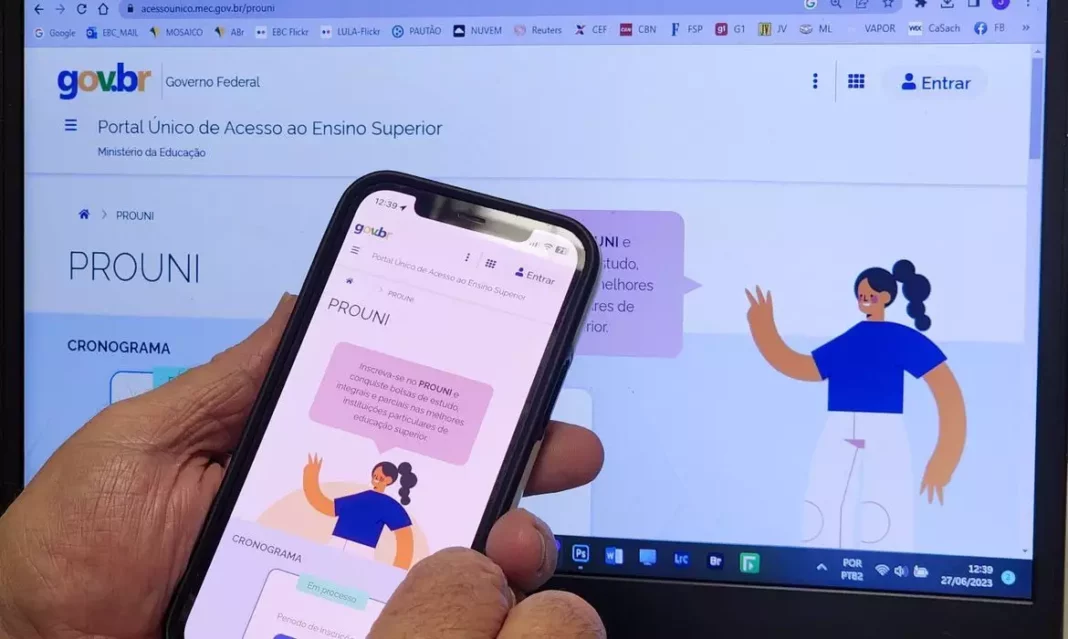 MEC divulga lista dos pré-selecionados na segunda chamada do Prouni | Foto: Rafa Neddermeyer/Agência